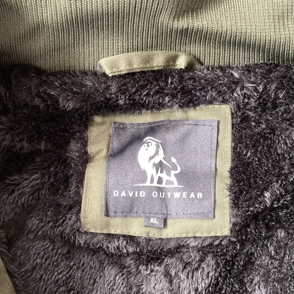 David Outerwear winter coat. Size XL - Picture 7 of 10